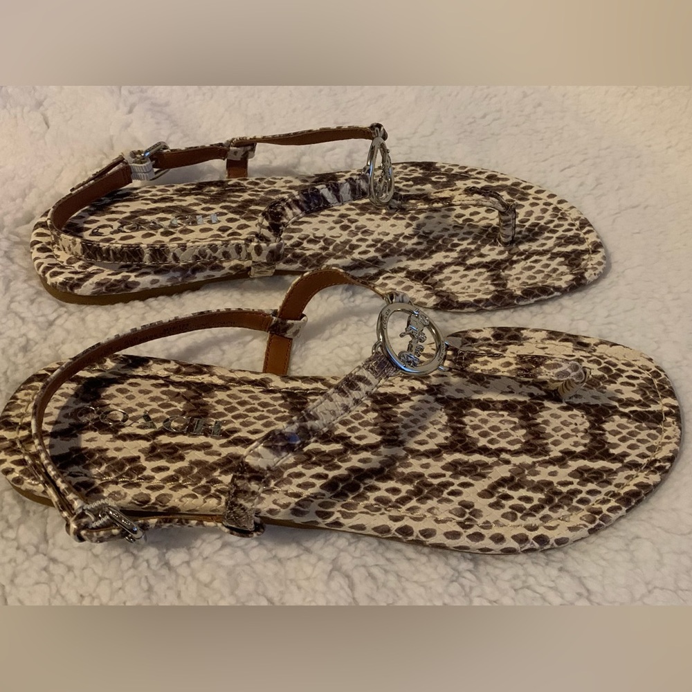 Coach Jazmin Sandal - Size 9.5B - Picture 2 of 15